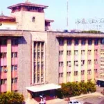 कंत्राटी कामगारांसाठी शेकडो आंदोलनानंतर पुणे महापालिकेचा कामगार कल्याण विभाग जागा झाला, आठ वर्षानंतर ई पेहचानपत्राचे वाटप