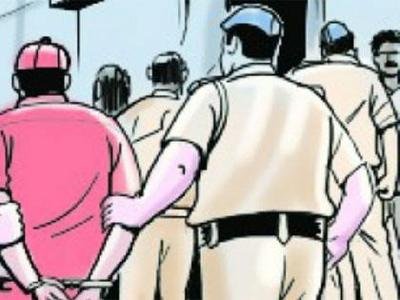 पोलीस उपआयुक्त परिमंडळ 5 मधील रेकॉर्डवरील 18 सराईत गुन्हेगारांना 2 वर्षासाठी केले तडीपार, अबतक… 150 गुन्हेगारांवर धडक कारवाई